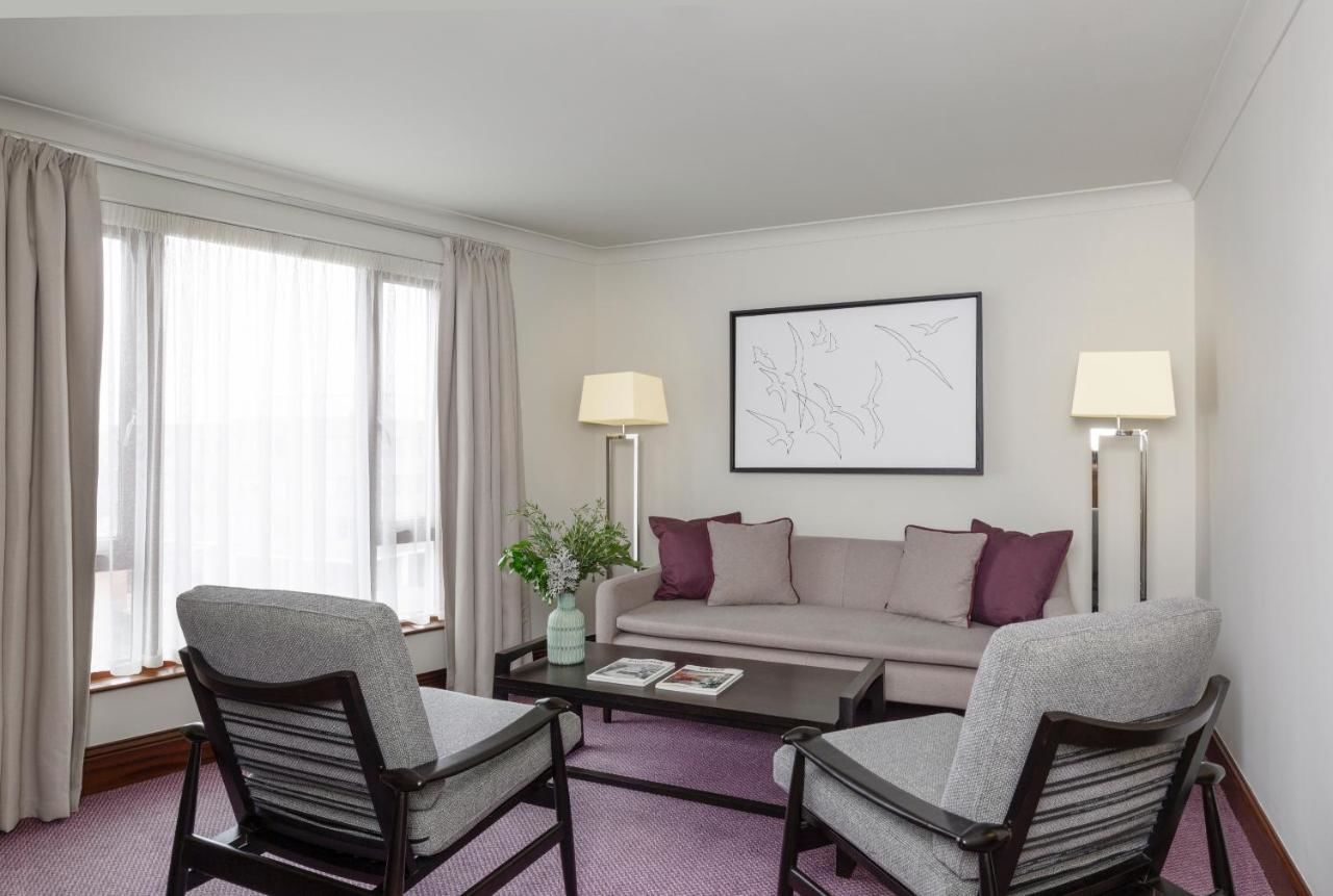 Отель The Green Дублин